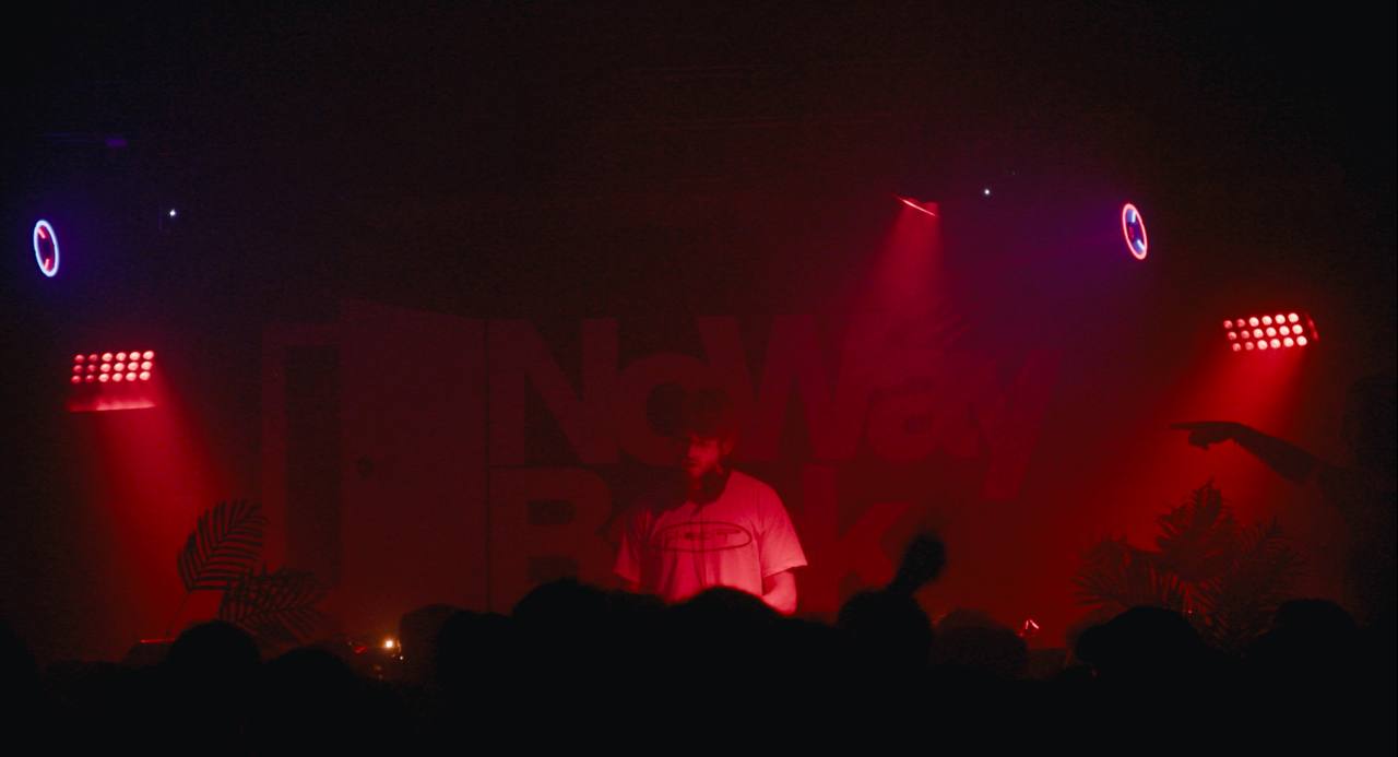 No Way Back — Lasers